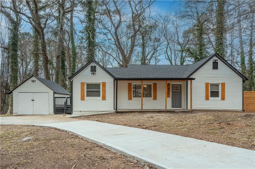 Photo one of 500 Pomona Sw Cir Atlanta GA 30315 | MLS 7521241F