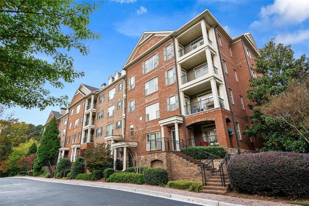 Photo one of 2300 Peachford Rd # 3411 Atlanta GA 30338 | MLS 7521923F