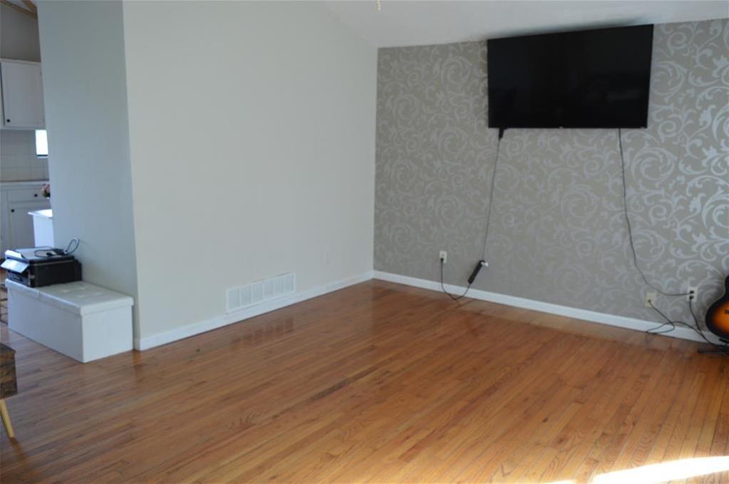 Photo #7