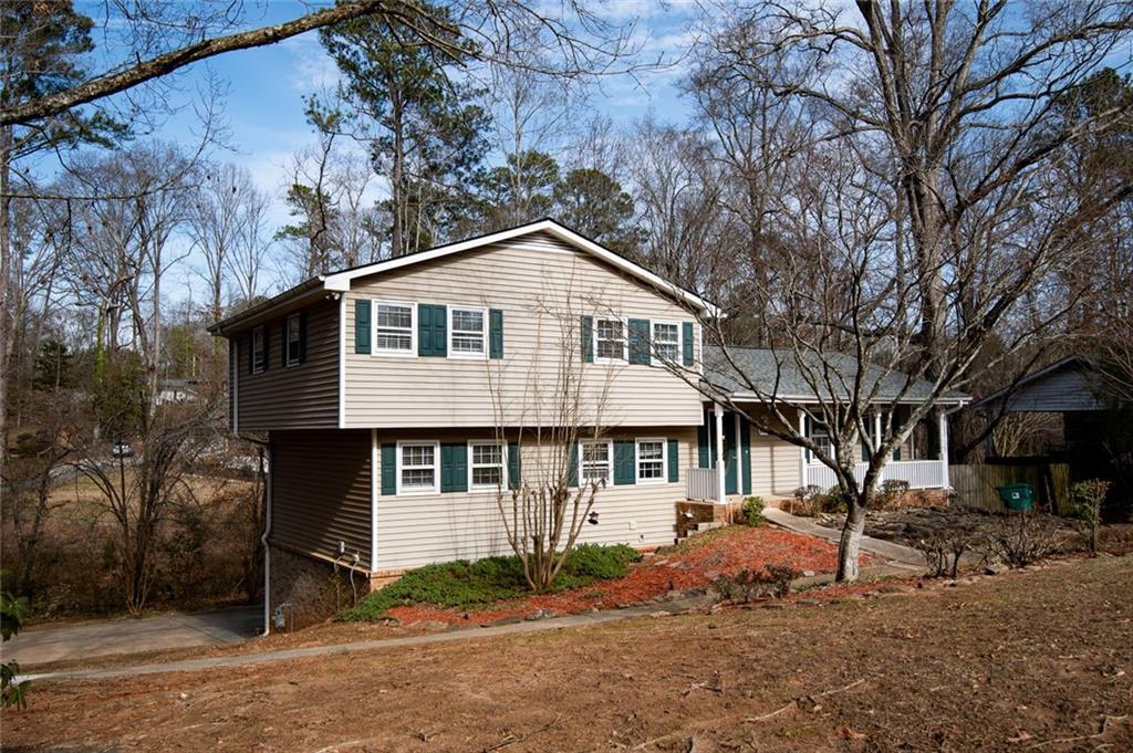 Photo one of 940 Highview Se Dr Smyrna GA 30082 | MLS 7527068F
