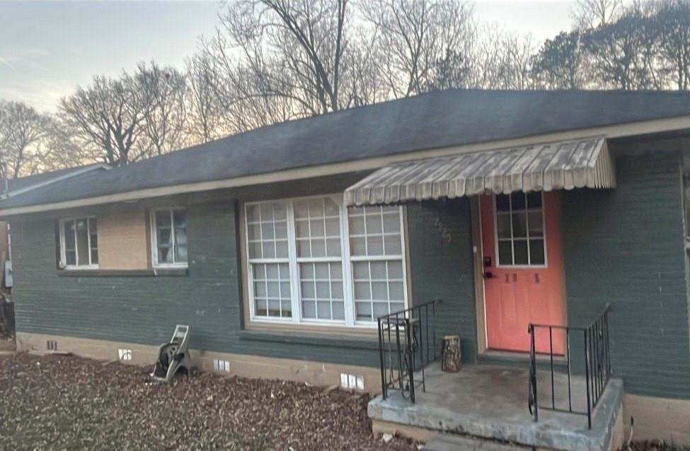 Photo one of 2925 Delowe Dr Atlanta GA 30344 | MLS 7534024F