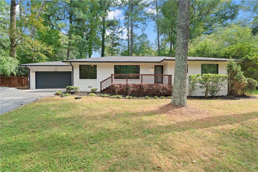 Photo one of 3363 Briarcliff Ne Rd Atlanta GA 30345 | MLS 7534043F