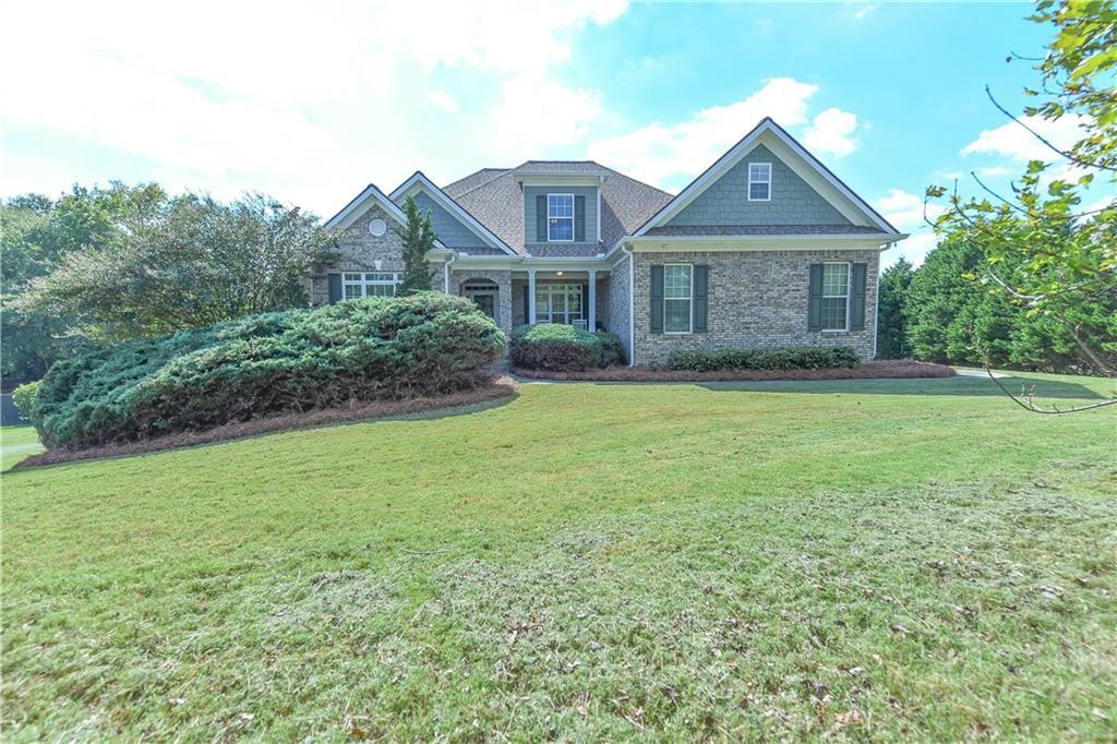 Photo one of 1416 Rockview Ln Loganville GA 30052 | MLS 7534515F