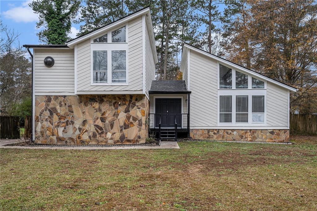 Photo one of 5444 Wylstream Norcross GA 30093 | MLS 7534955F