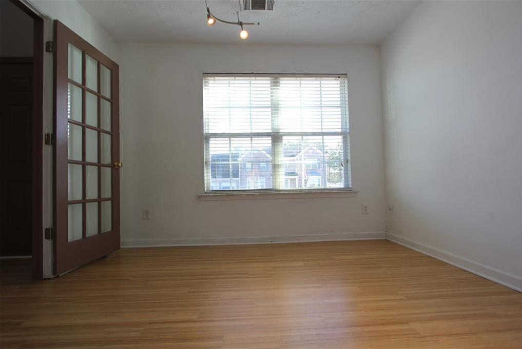 Photo #5