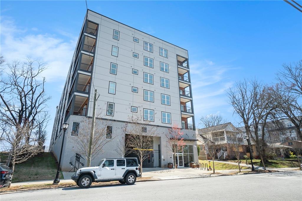 Photo one of 525 Parkway Ne Dr # 314 Atlanta GA 30354 | MLS 7536019F