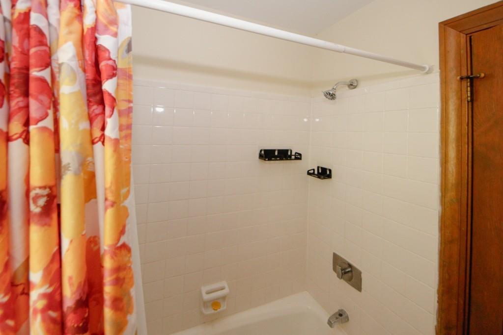 Photo #33