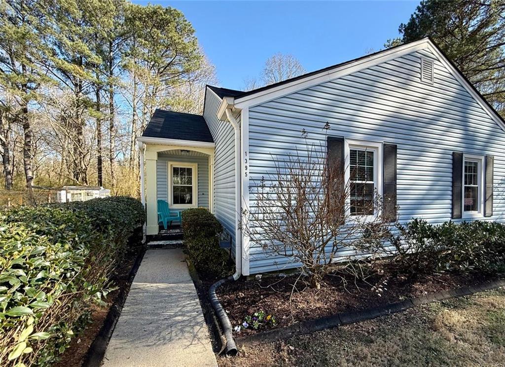 Photo one of 1395 W Booth Road Sw Ext Marietta GA 30008 | MLS 7536420F