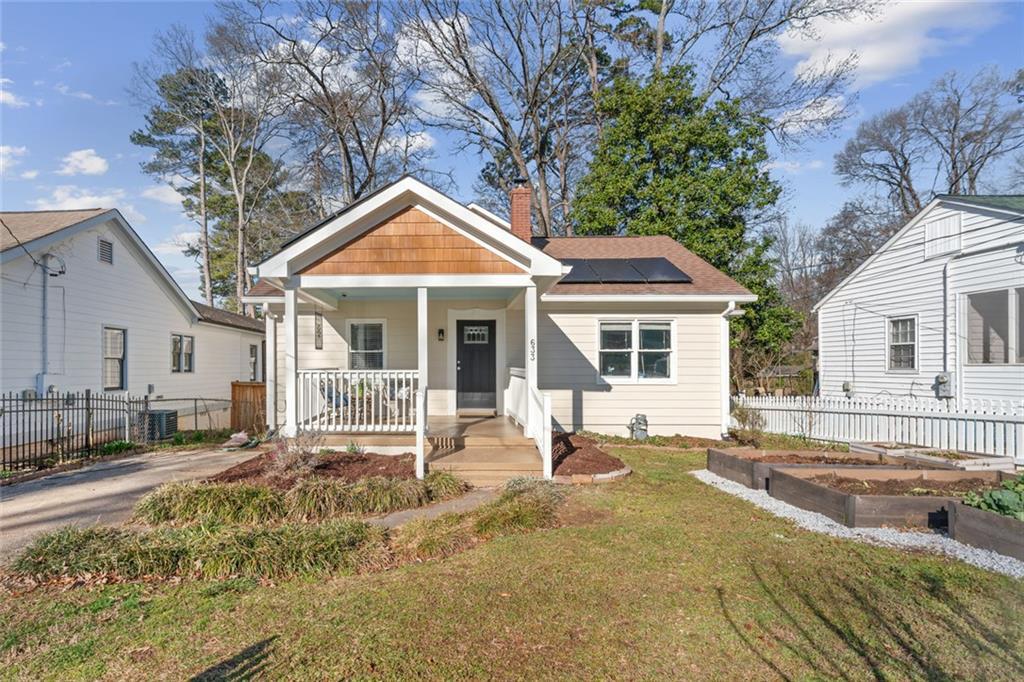 Photo one of 633 Mckoy St Decatur GA 30030 | MLS 7536900F