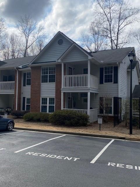 Photo one of 124 Streamside Dr # 24 Roswell GA 30076 | MLS 7536948F