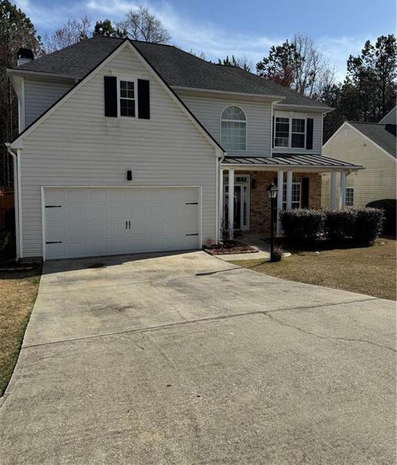 Photo one of 2162 Fall Creek Ldg Loganville GA 30052 | MLS 7538467F