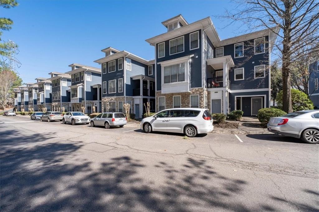 Photo one of 1575 Ridenour Nw Pkwy # 820 Kennesaw GA 30152 | MLS 7538918F