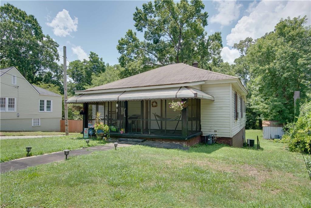 Photo one of 1742 Ware Ave Atlanta GA 30344 | MLS 7539728F