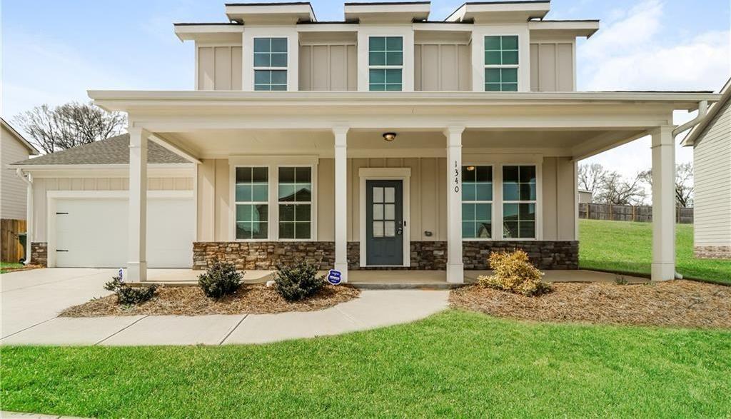 Photo one of 1340 Slaton Manor Dr Conyers GA 30012 | MLS 7539949F