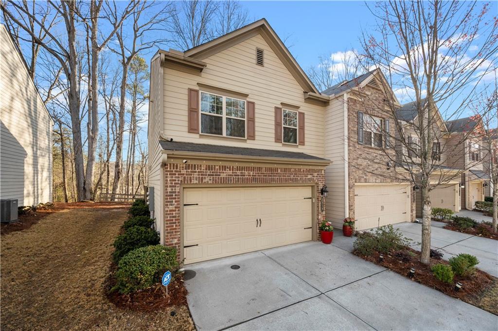 Photo one of 2515 Norwood Park Xing Atlanta GA 30340 | MLS 7540612F