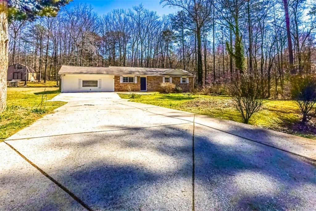 Photo one of 8684 Chestnut Ln Lithia Springs GA 30122 | MLS 7540662F