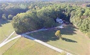 Photo one of 4424 Lower Fayetteville Rd Sharpsburg GA 30277 | MLS 7541524F