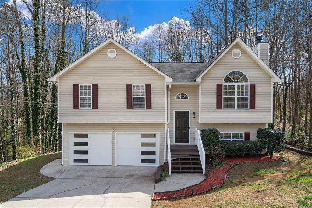 Photo one of 445 Settlers Ridge Ln Hiram GA 30141 | MLS 7541530F