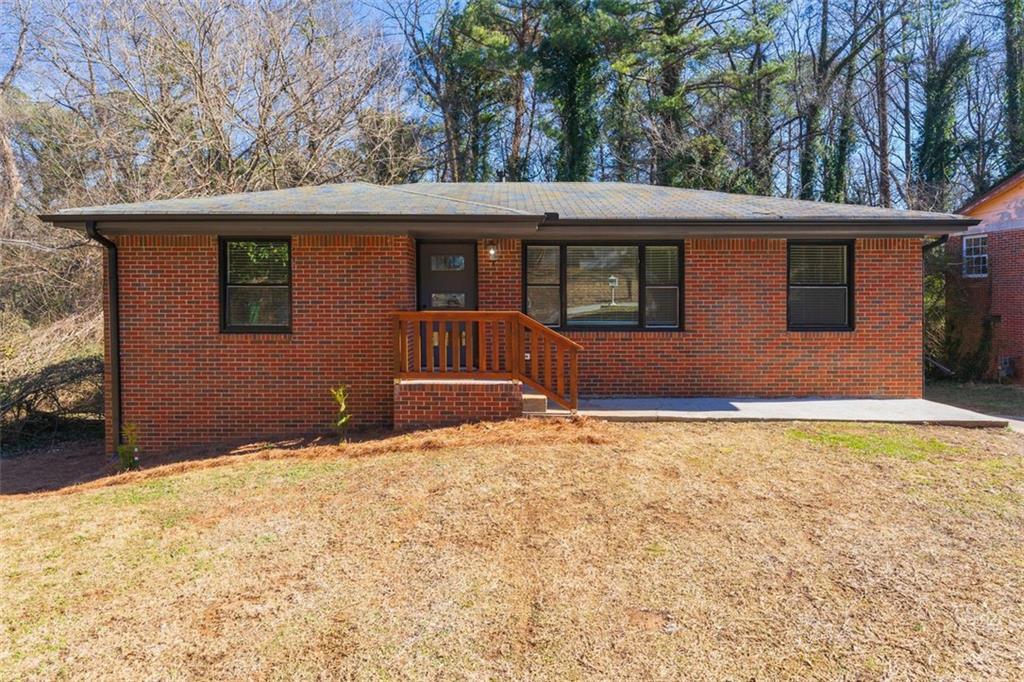 Photo one of 801 N Evelyn Nw Atlanta GA 30318 | MLS 7542092F