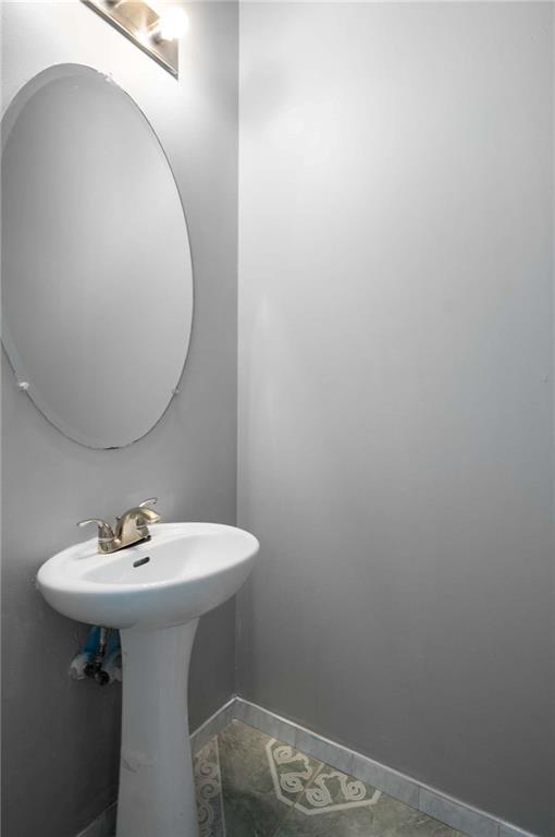 Photo #10