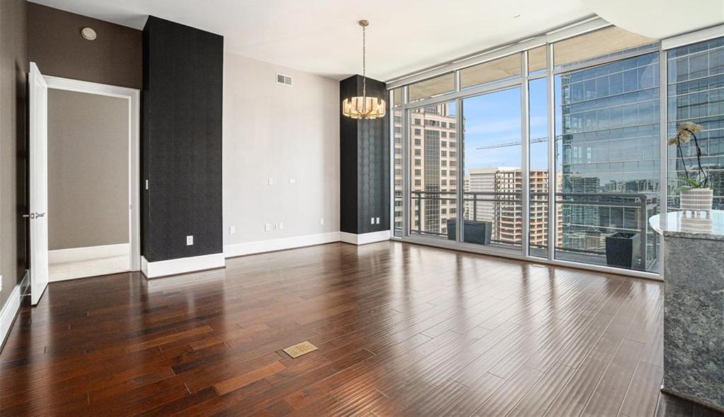 Photo one of 1065 Peachtree Ne St # 2901 Atlanta GA 30309 | MLS 7542609F