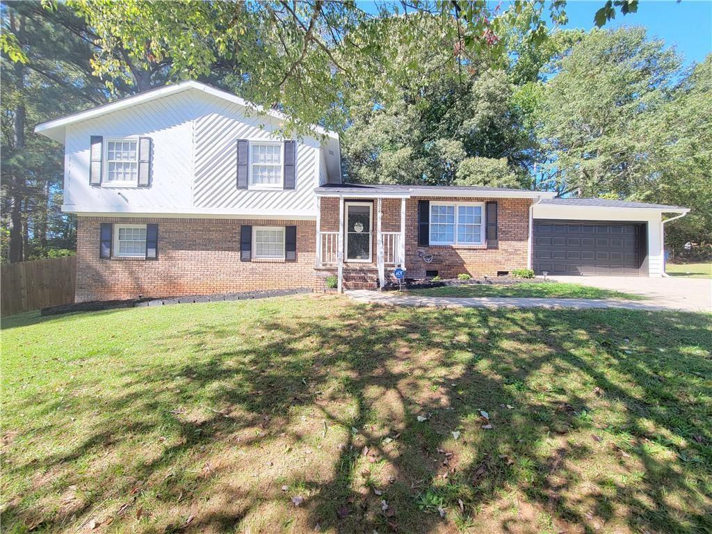 Photo one of 208 Willows Ct Riverdale GA 30274 | MLS 7542834F