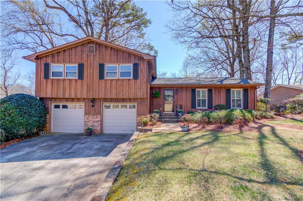 Photo one of 2685 Whippoorwill Cir Duluth GA 30097 | MLS 7543103F