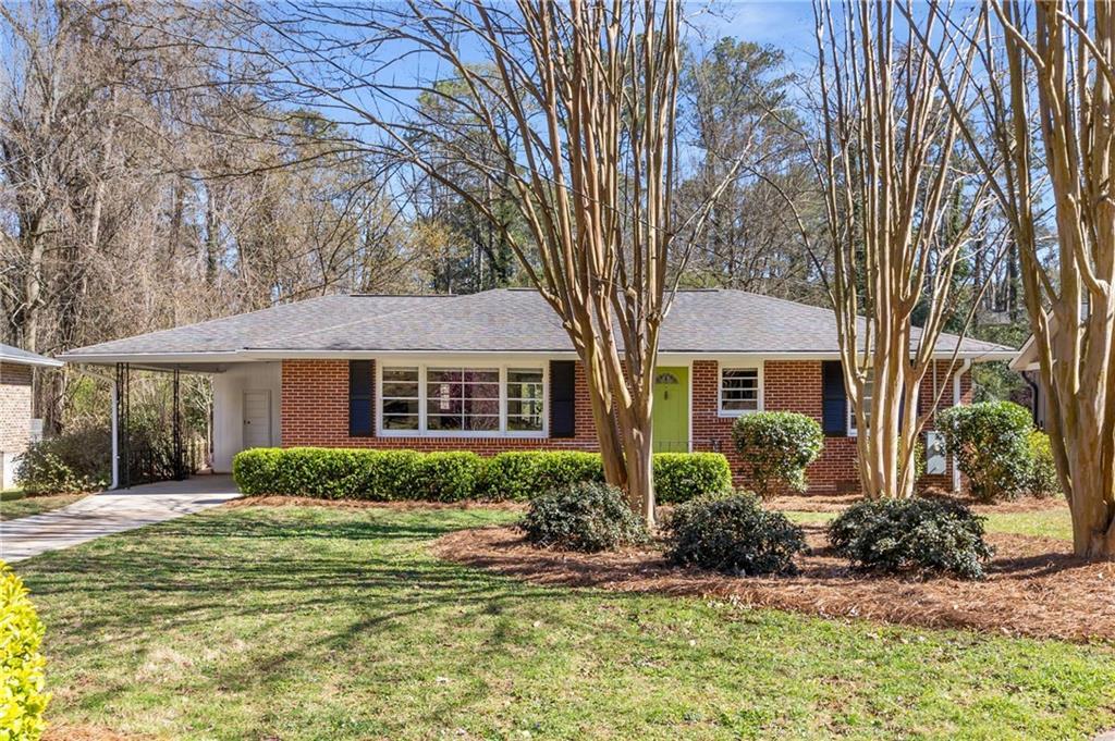 Photo one of 2477 Hunting Valley Dr Decatur GA 30033 | MLS 7543119F