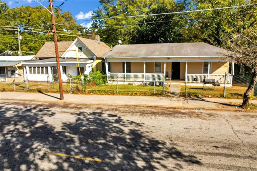 Photo one of 1644 Lakewood Se Ave Atlanta GA 30315 | MLS 7543125F