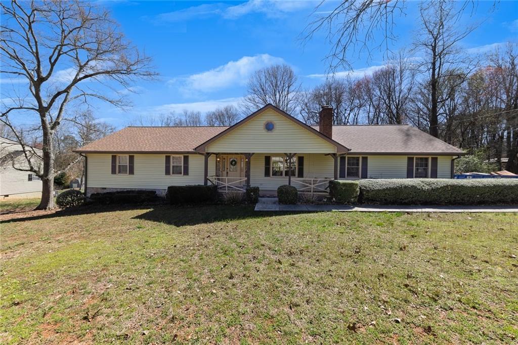 Photo one of 133 Hickory Trl Cumming GA 30040 | MLS 7543410F