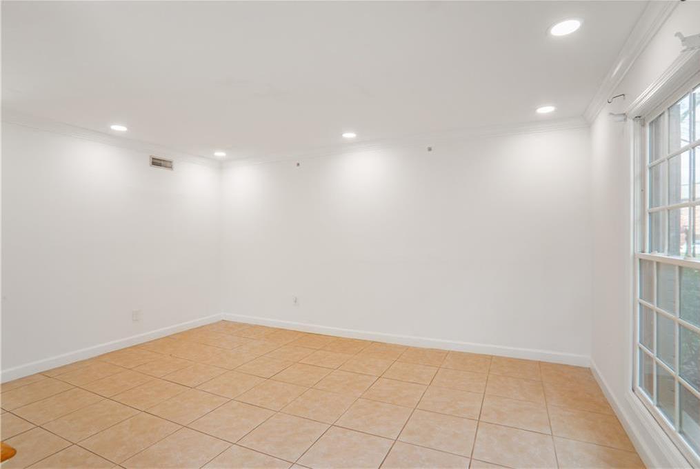 Photo #3