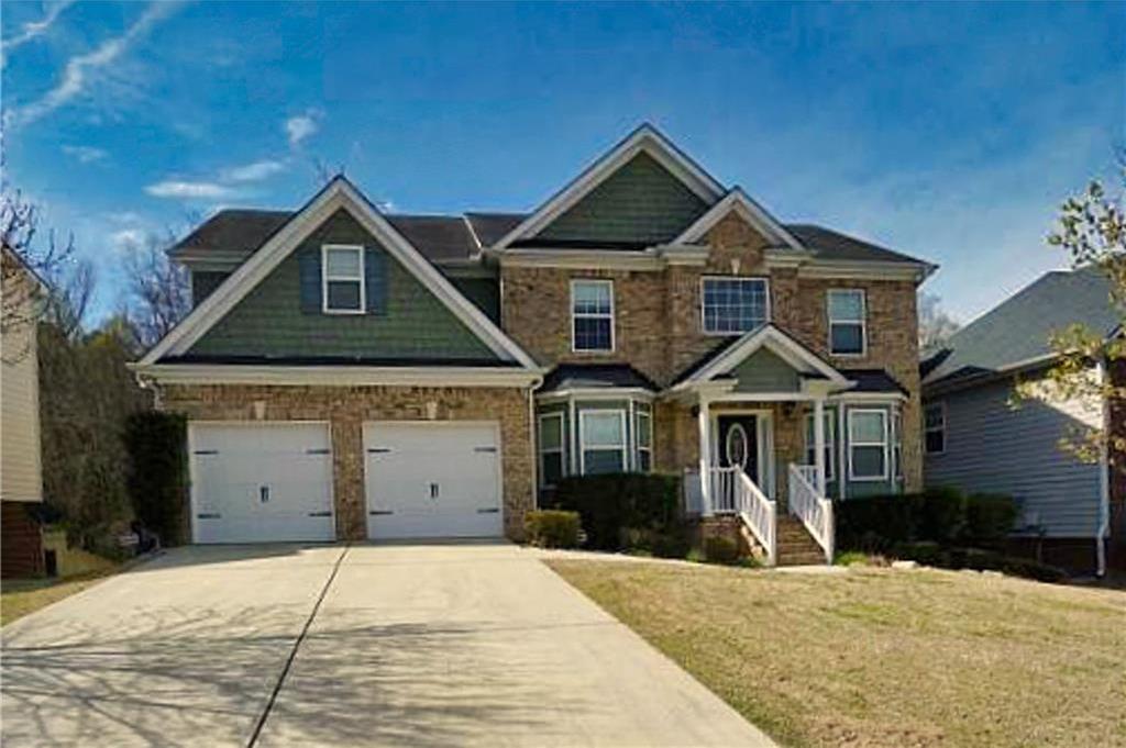 Photo one of 4001 Oak Field Dr Loganville GA 30052 | MLS 7543963F