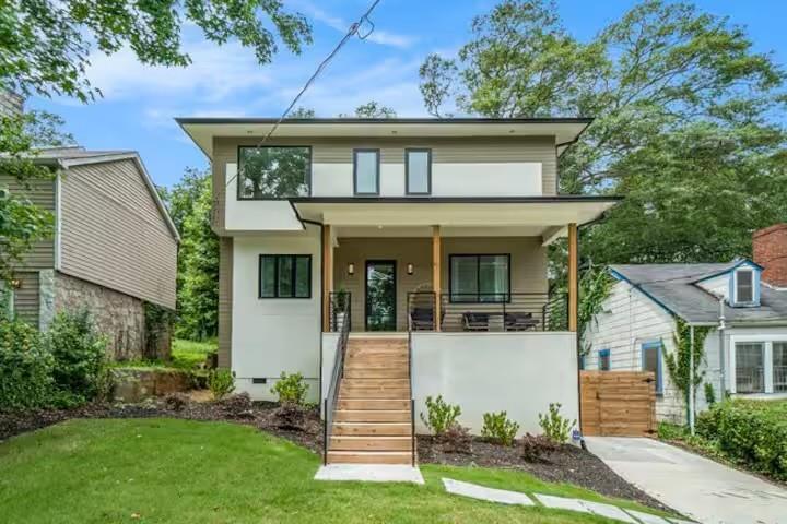 Photo one of 245 Mathewson Pl Atlanta GA 30314 | MLS 7544449F