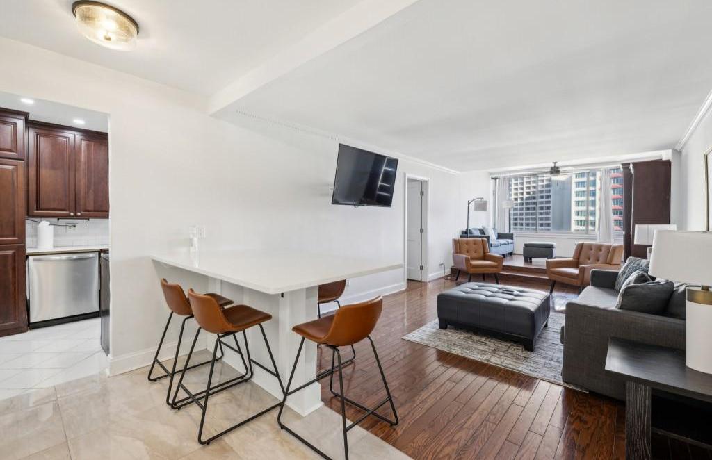 Photo one of 215 Piedmont Ne Ave # 2109 Atlanta GA 30308 | MLS 7544516F