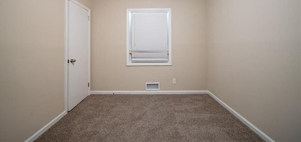 Photo #16