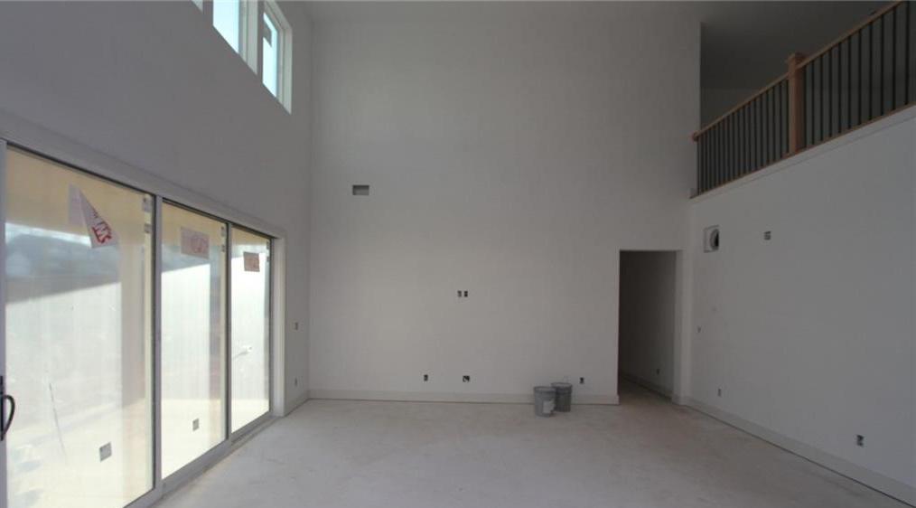 Photo #12