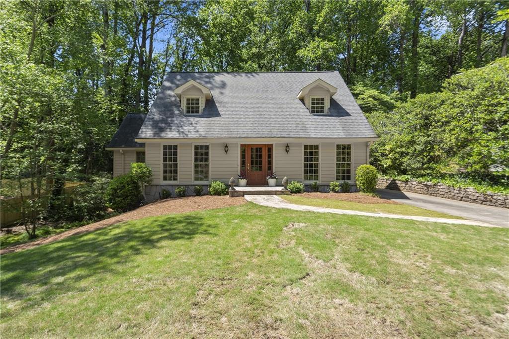 Photo one of 6580 Scott Valley Rd Sandy Springs GA 30328 | MLS 7547759F