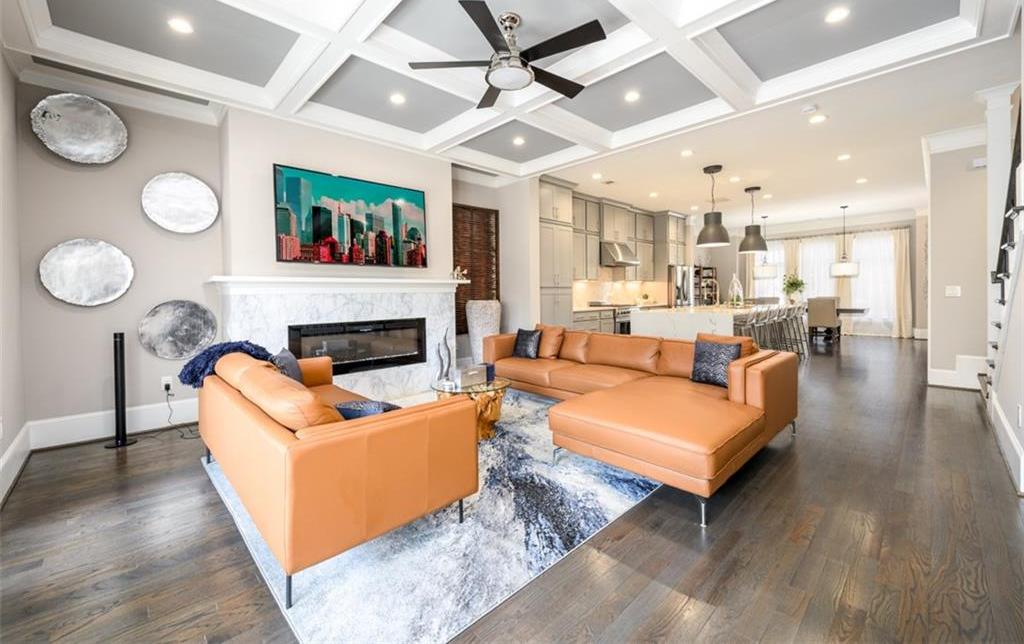 Photo one of 1110 Briar Cove Cir Atlanta GA 30329 | MLS 7547967F