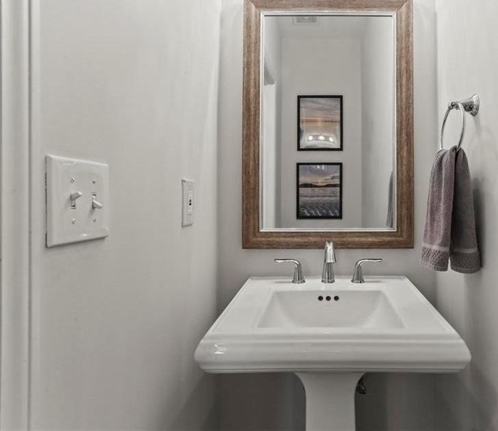 Photo #16