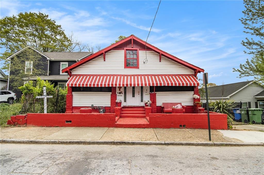 Photo one of 814 Welch Sw St Atlanta GA 30310 | MLS 7550790F