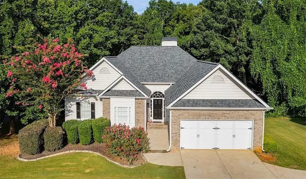 Photo one of 5915 Windsorcreek Dr Douglasville GA 30135 | MLS 7551530F
