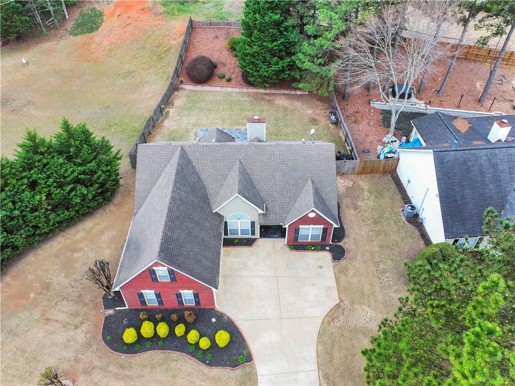 Photo one of 2112 Little River Dr Suwanee GA 30024 | MLS 7552925F