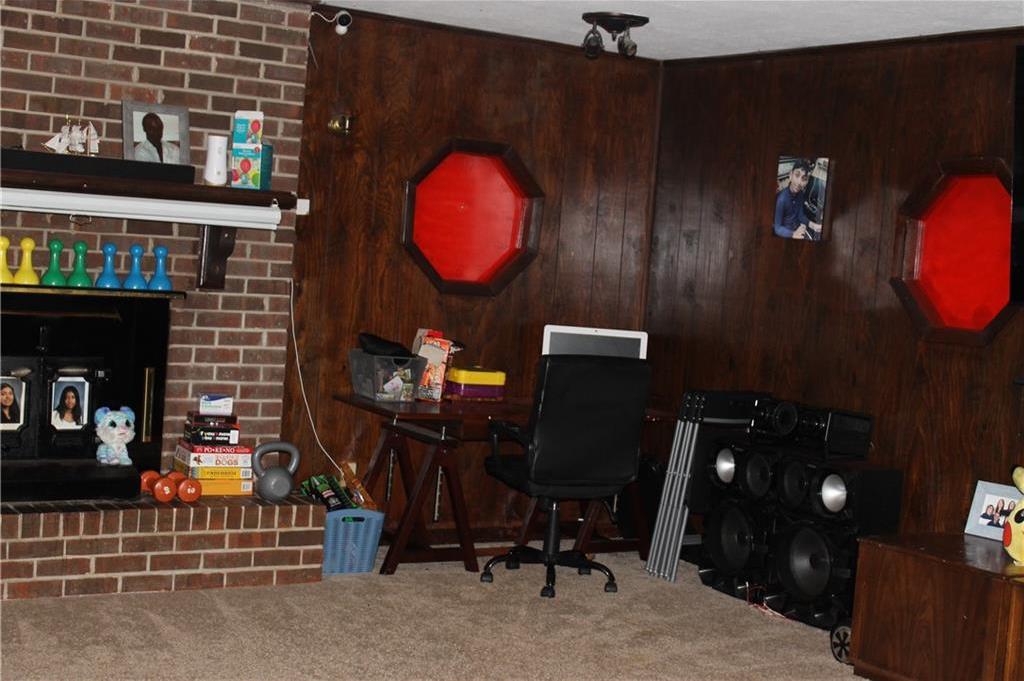 Photo #9