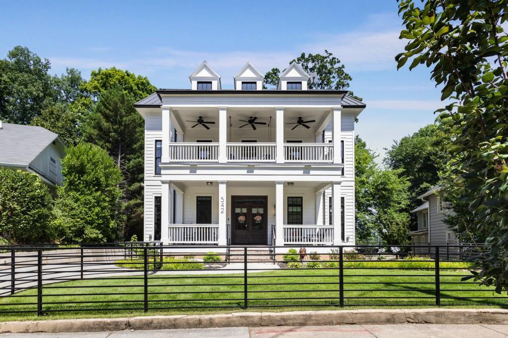 Photo one of 542 Orme Ne Cir Atlanta GA 30306 | MLS 7555219F