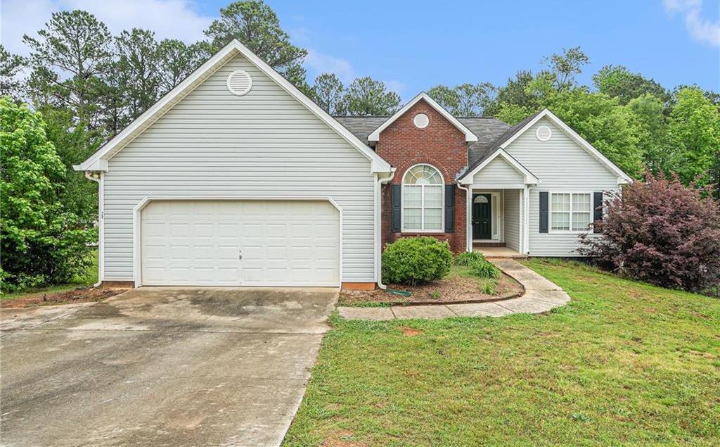Photo one of 206 Towler Dr Loganville GA 30052 | MLS 7555637F