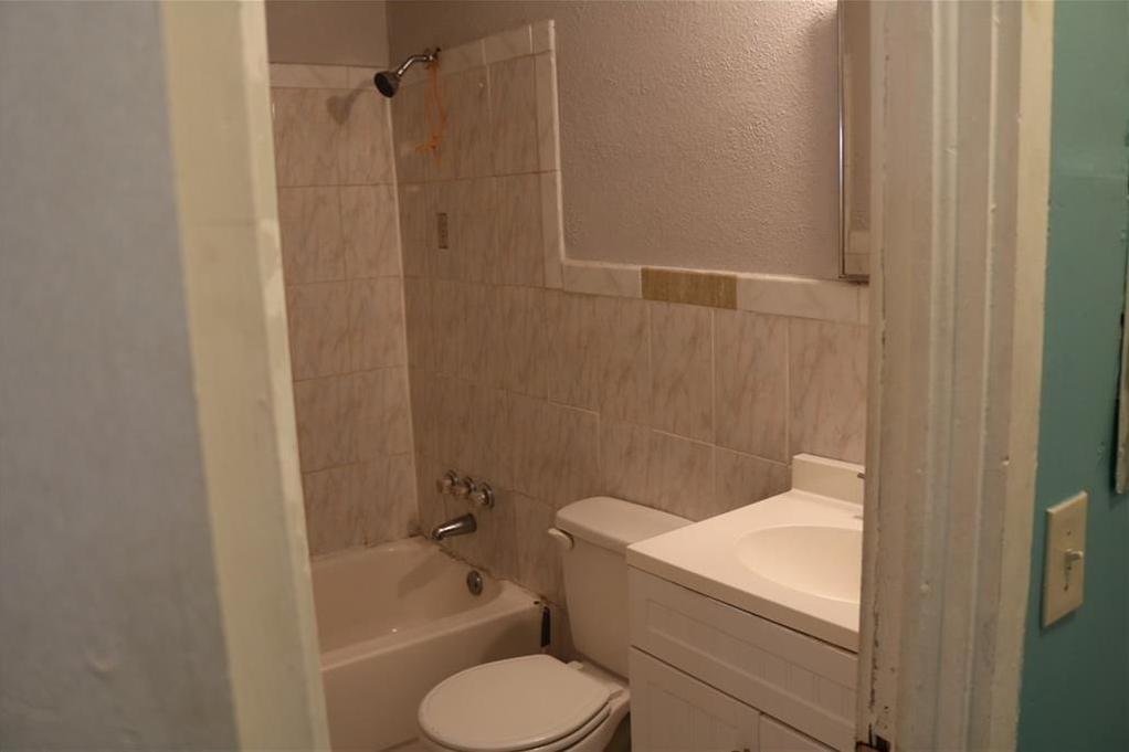 Photo #11