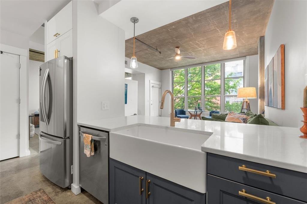 Photo one of 245 N N Highland Ne Ave # 220 Atlanta GA 30307 | MLS 7556938F