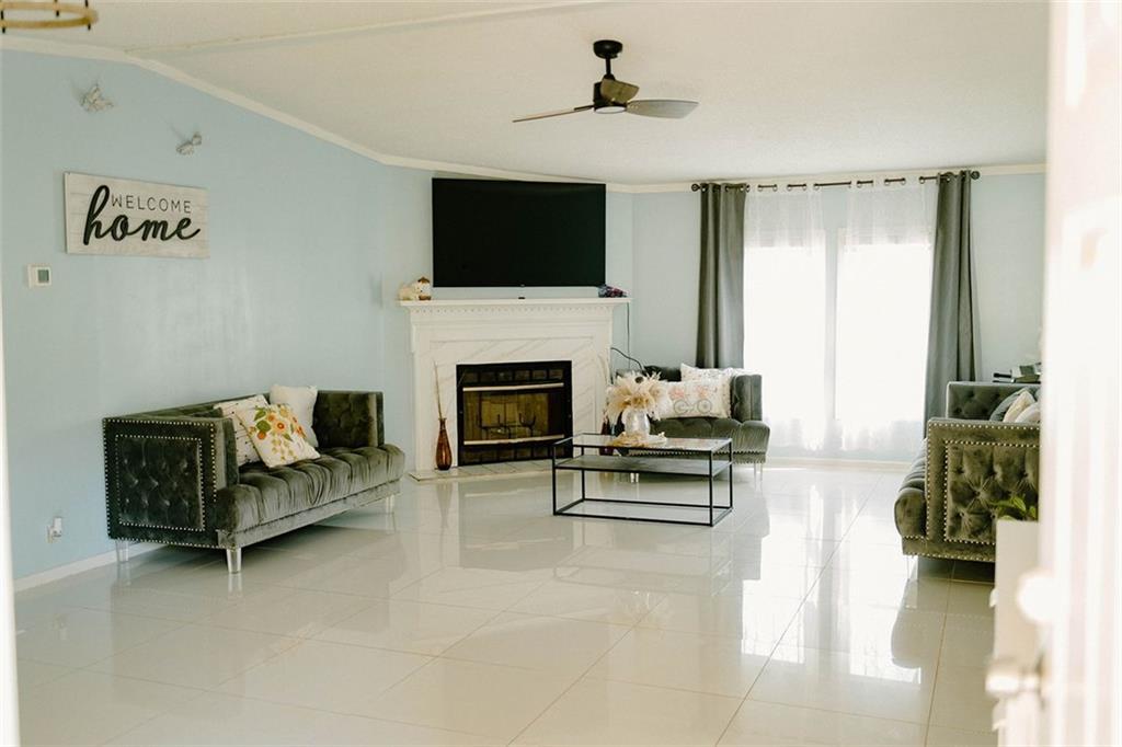 Photo #9