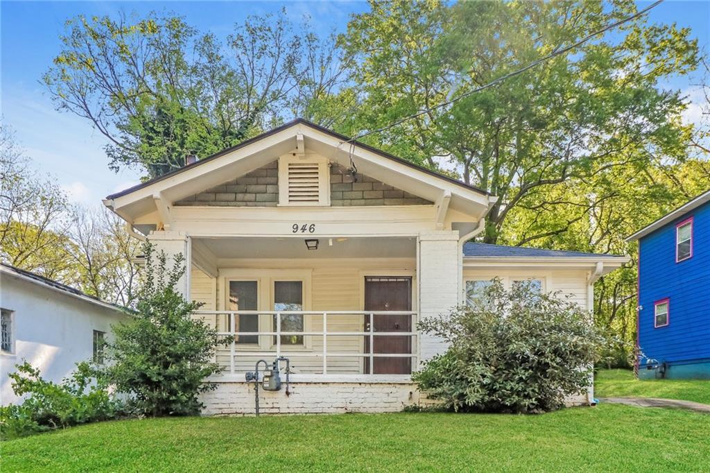 Photo one of 946 Crew Sw St Atlanta GA 30315 | MLS 7558504F