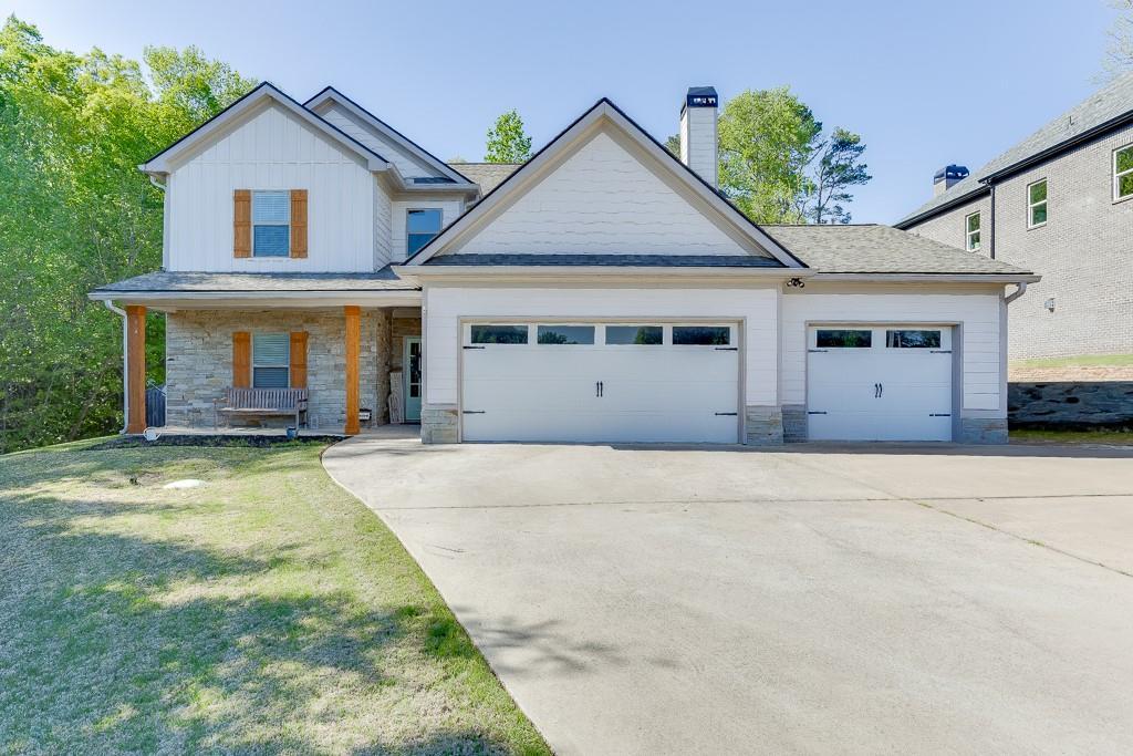 Photo one of 110 Legion Dr Buford GA 30518 | MLS 7560798F